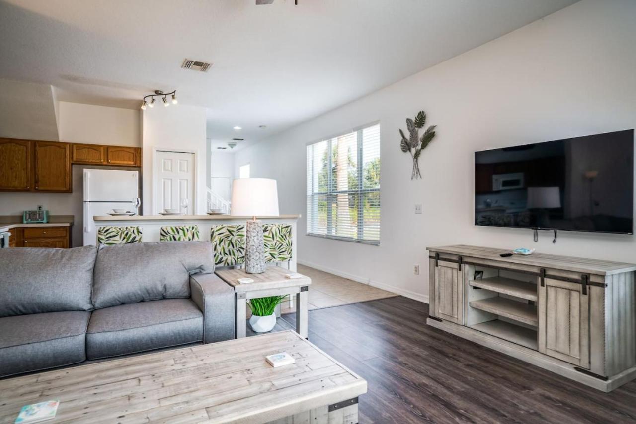 Holiday home Retreat Lakeview Townhome - Close To Golf *