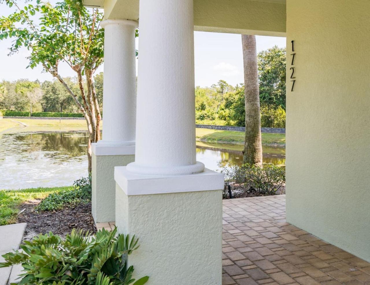Holiday home Retreat Lakeview Townhome - Close To Golf