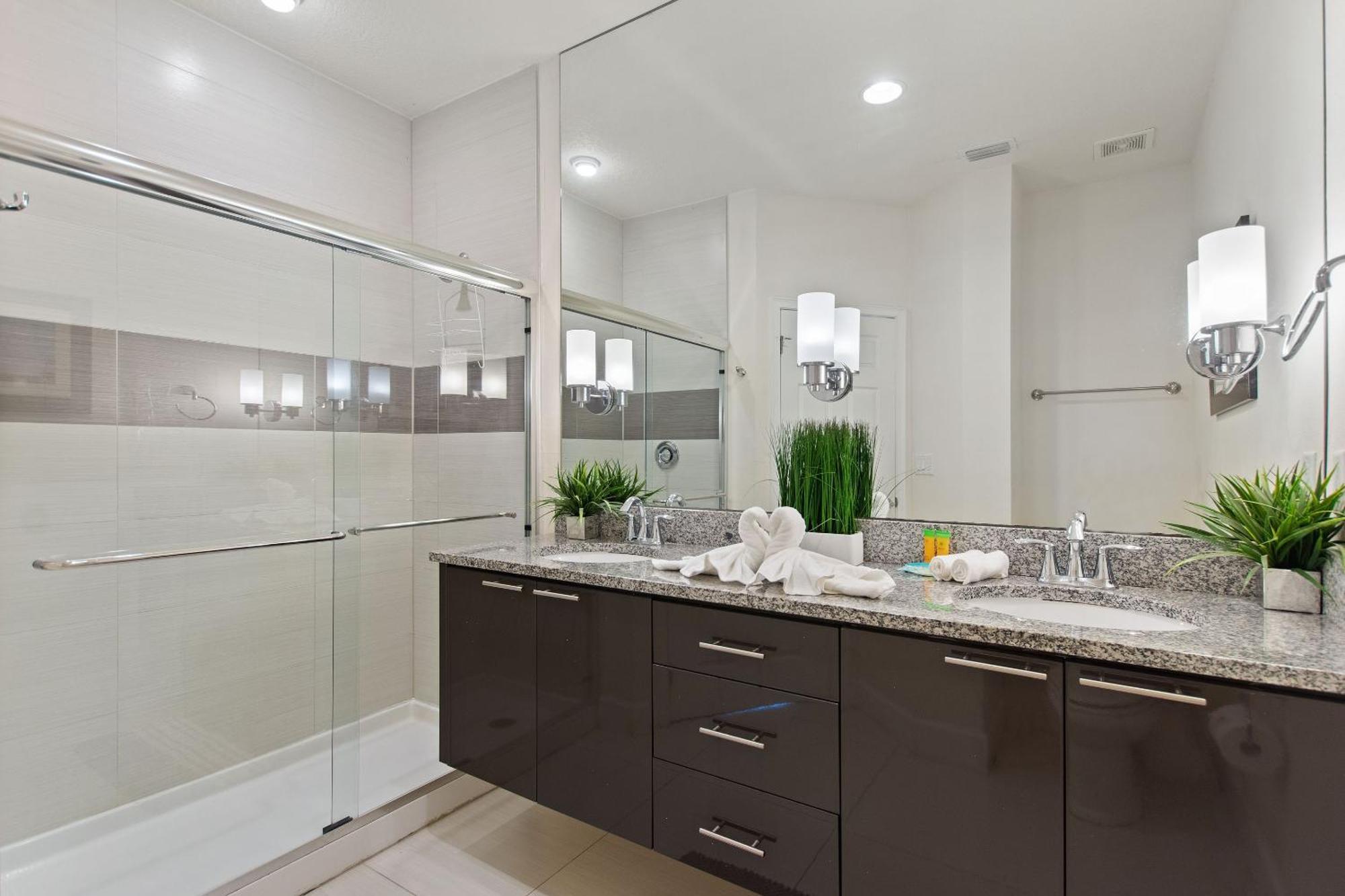 Holiday home Priceless Peace At Serenity By Shine Villas, 081 Townhouse