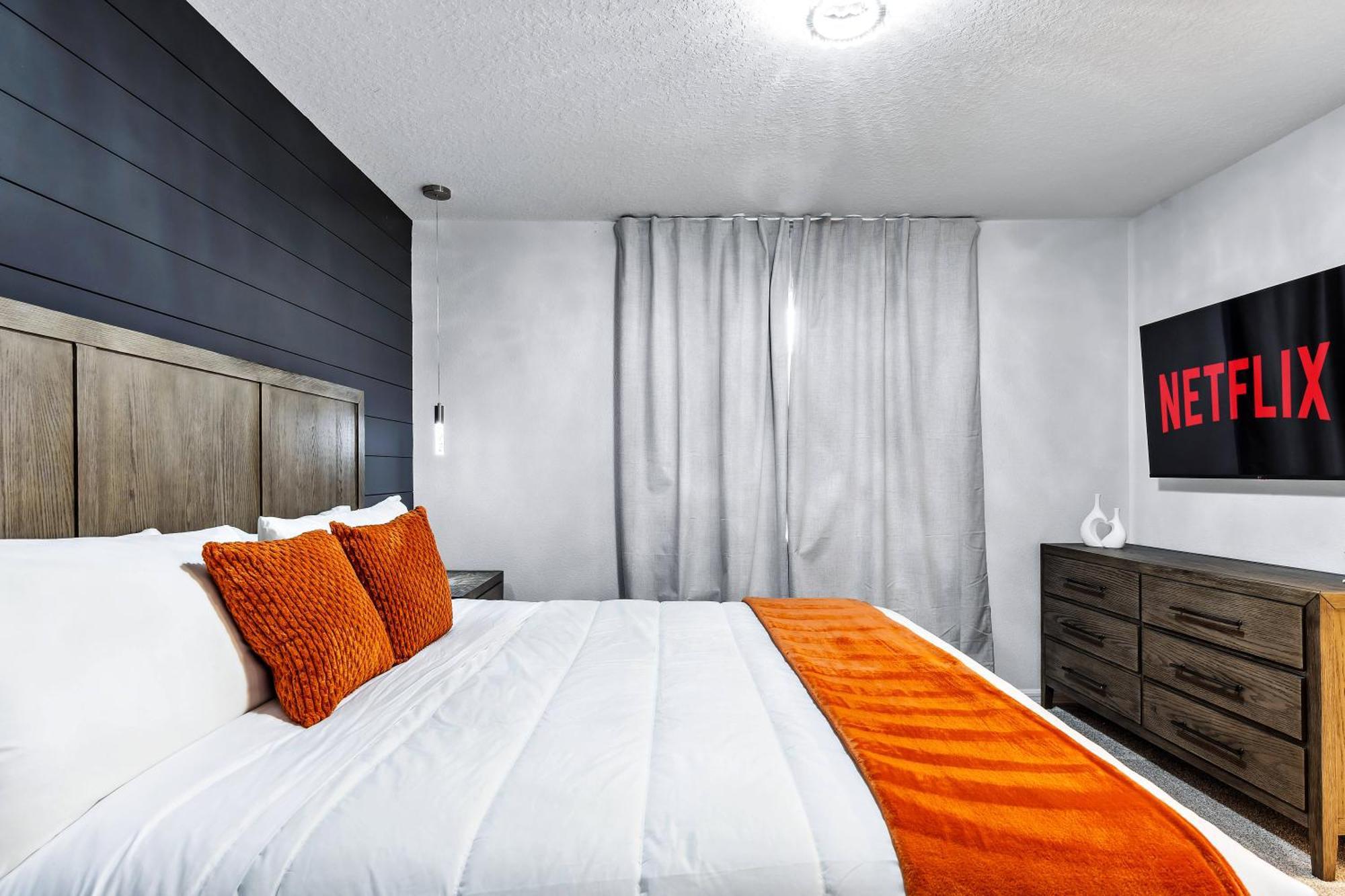 Holiday home Amazing Brand New 10bd8br For Up To 28 Guests. *