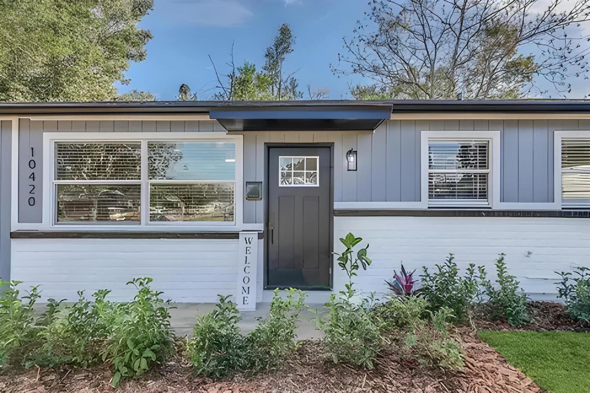 Homestay Contemporary Haven Stylish And Comfortable Space Orlando