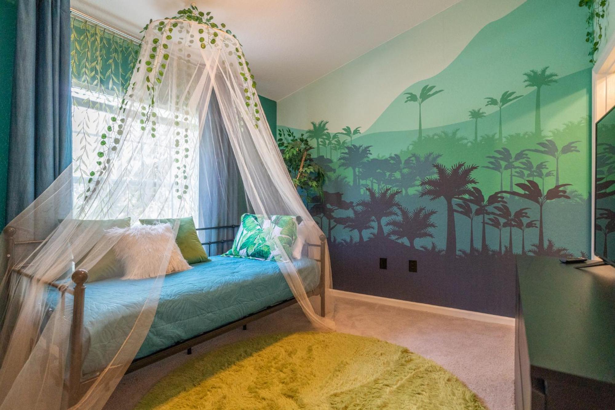 Holiday home Chic Jungle Escape With Pool Near Orlando