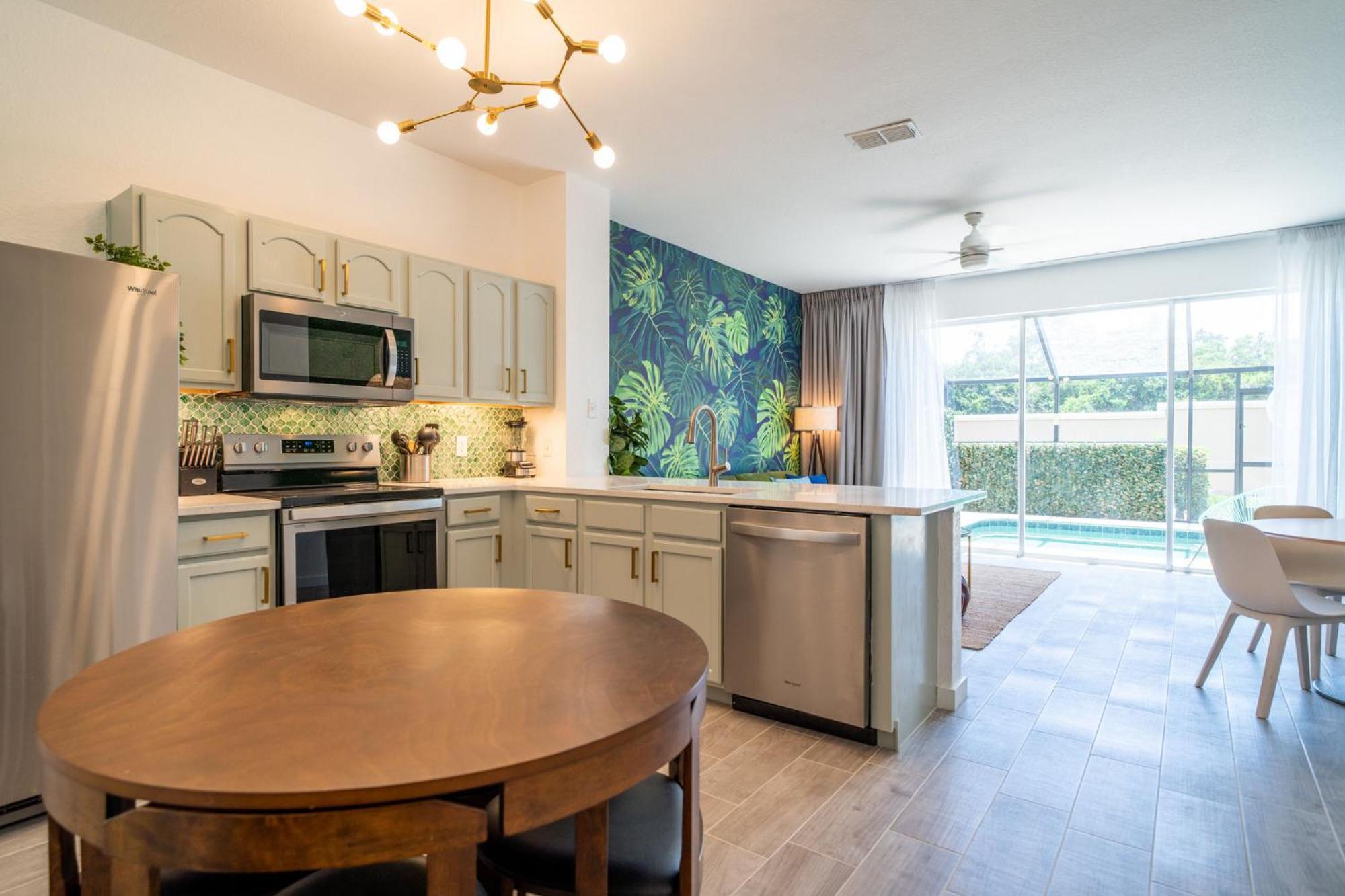 Chic Jungle Escape With Pool Near * Orlando