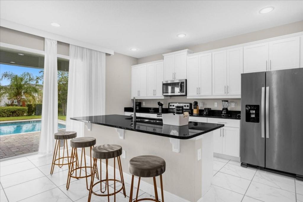 Holiday home 5 Bedrooms- 5 Bathrooms- Encore 7712 Fd *