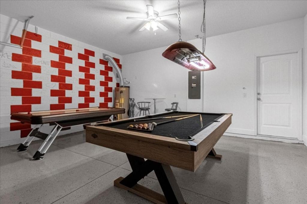 5 Bedrooms - 4 Bathrooms - Solterra 5357 Oa * Orlando