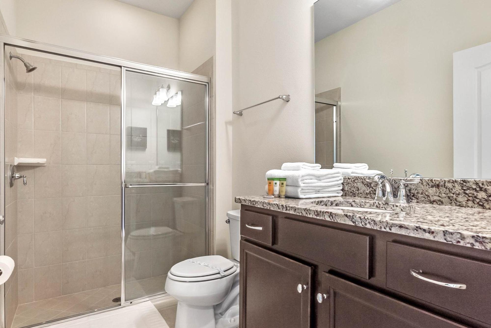 Holiday home 5 Bedrooms - 4,5 Bathrooms - Windsor At Westside 8917 Sa