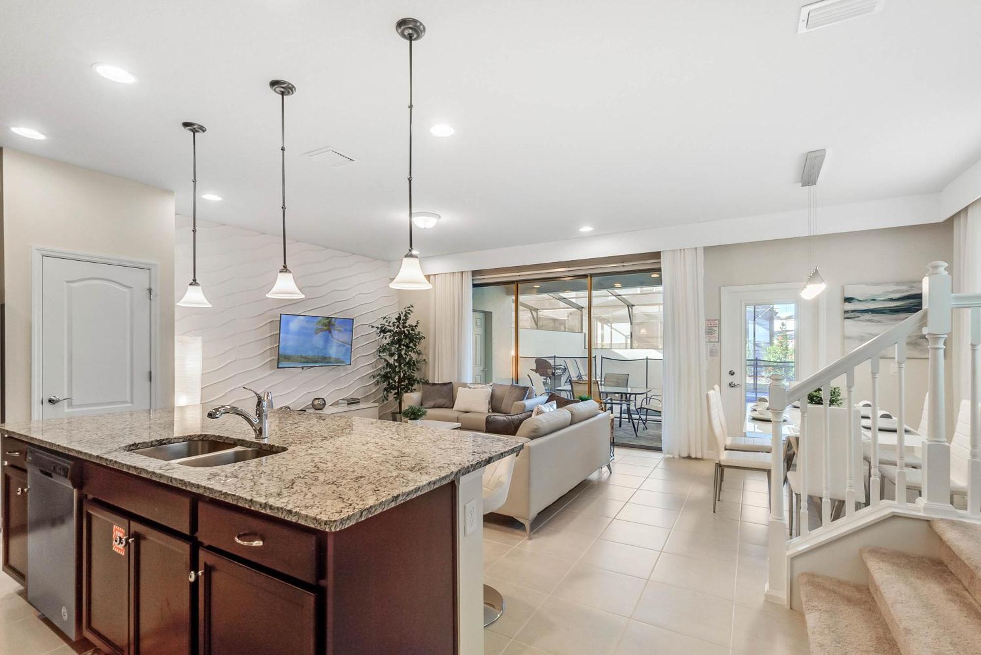 5 Bedrooms - 4,5 Bathrooms - Windsor At Westside 8917 Sa Holiday home *