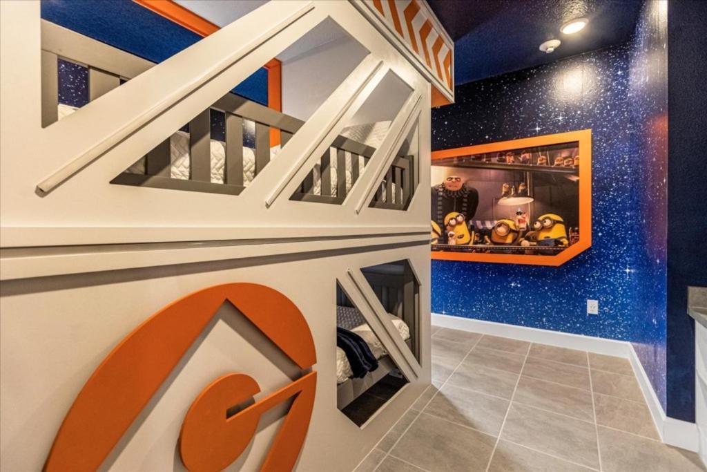 15 Bedrooms-16 Bathrooms- Paradiso Grande 6313ss *