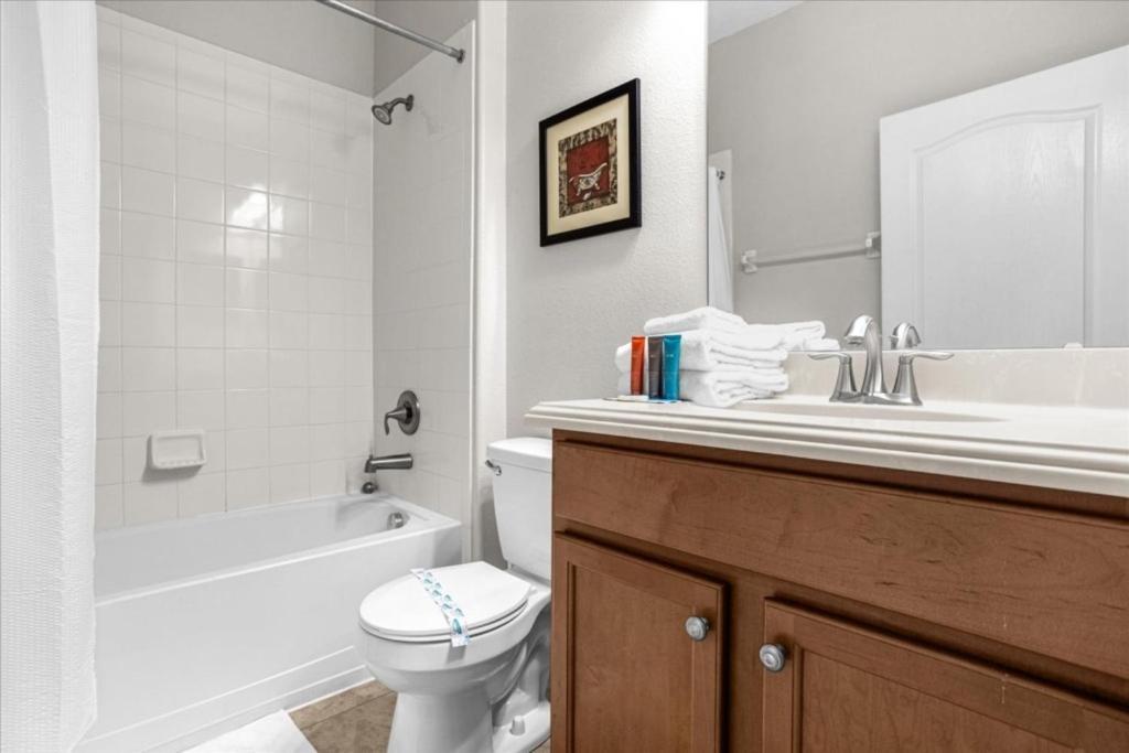 6 Bedrooms - 5 Bathrooms - Paradise Palms 8956 Sp Holiday home