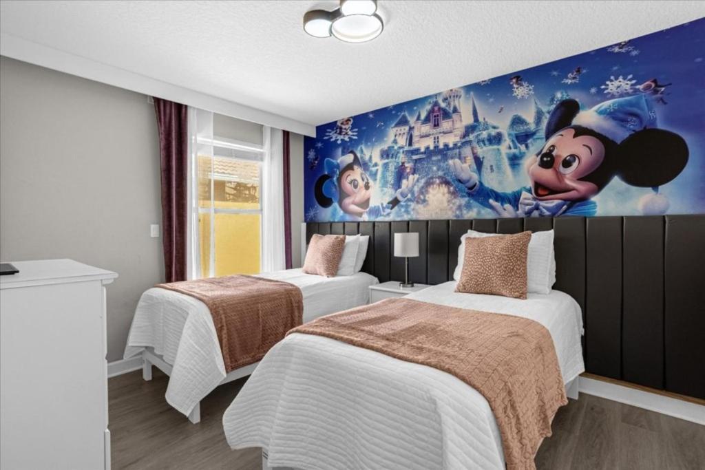 6 Bedrooms - 5 Bathrooms - Paradise Palms 8956 Sp Orlando
