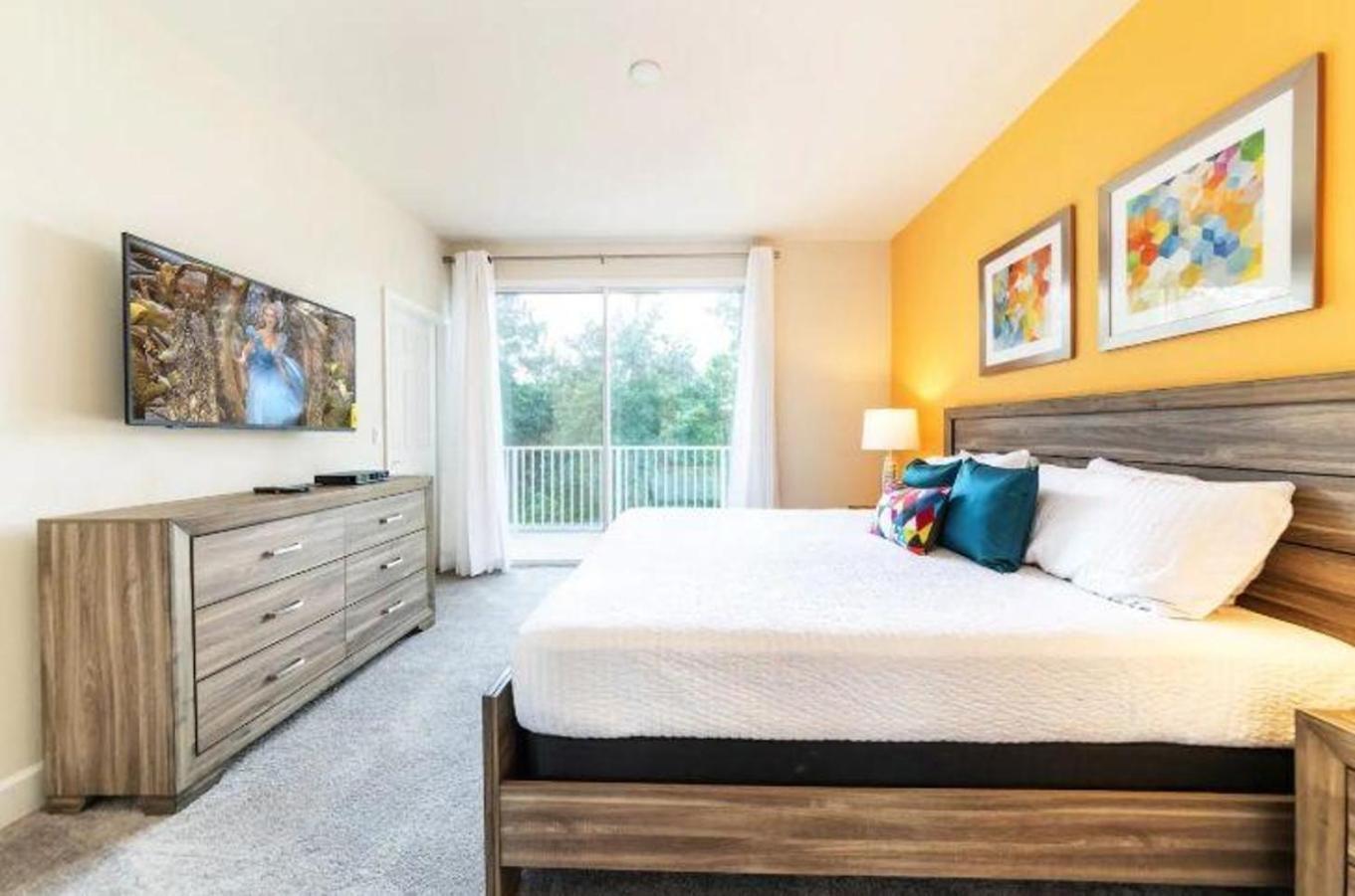 3 Bedroom Townhouse In Serenity, Wprivate Pool! Holiday home Orlando