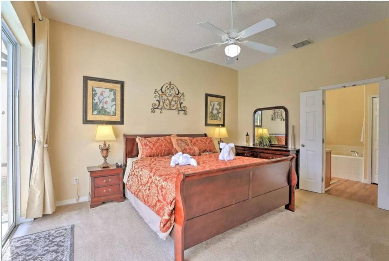 Triton Vacation Pool Near Holiday home Orlando