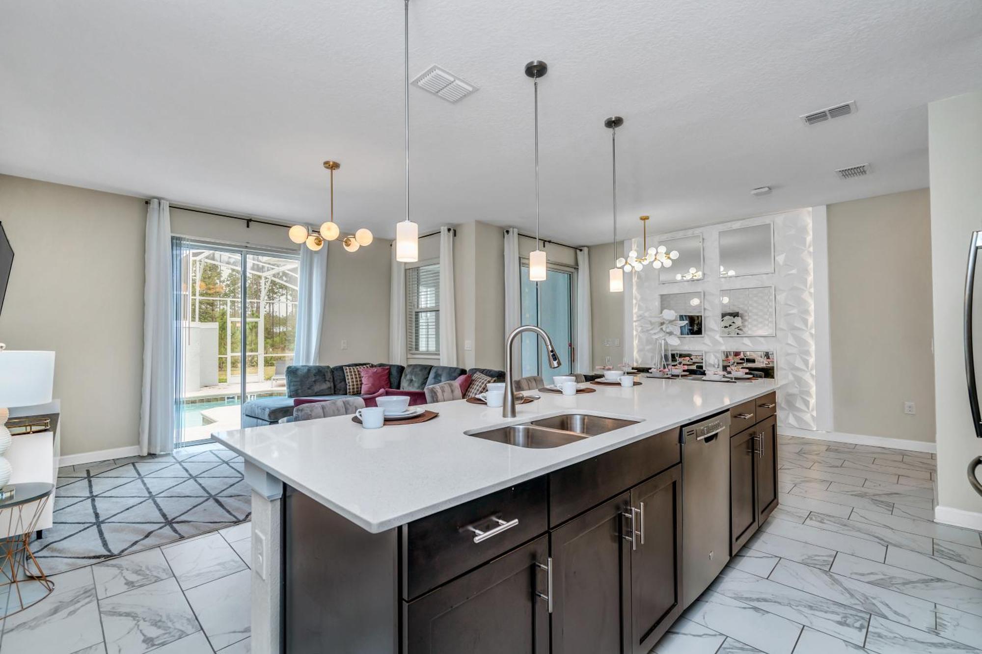 - Championsgate 469