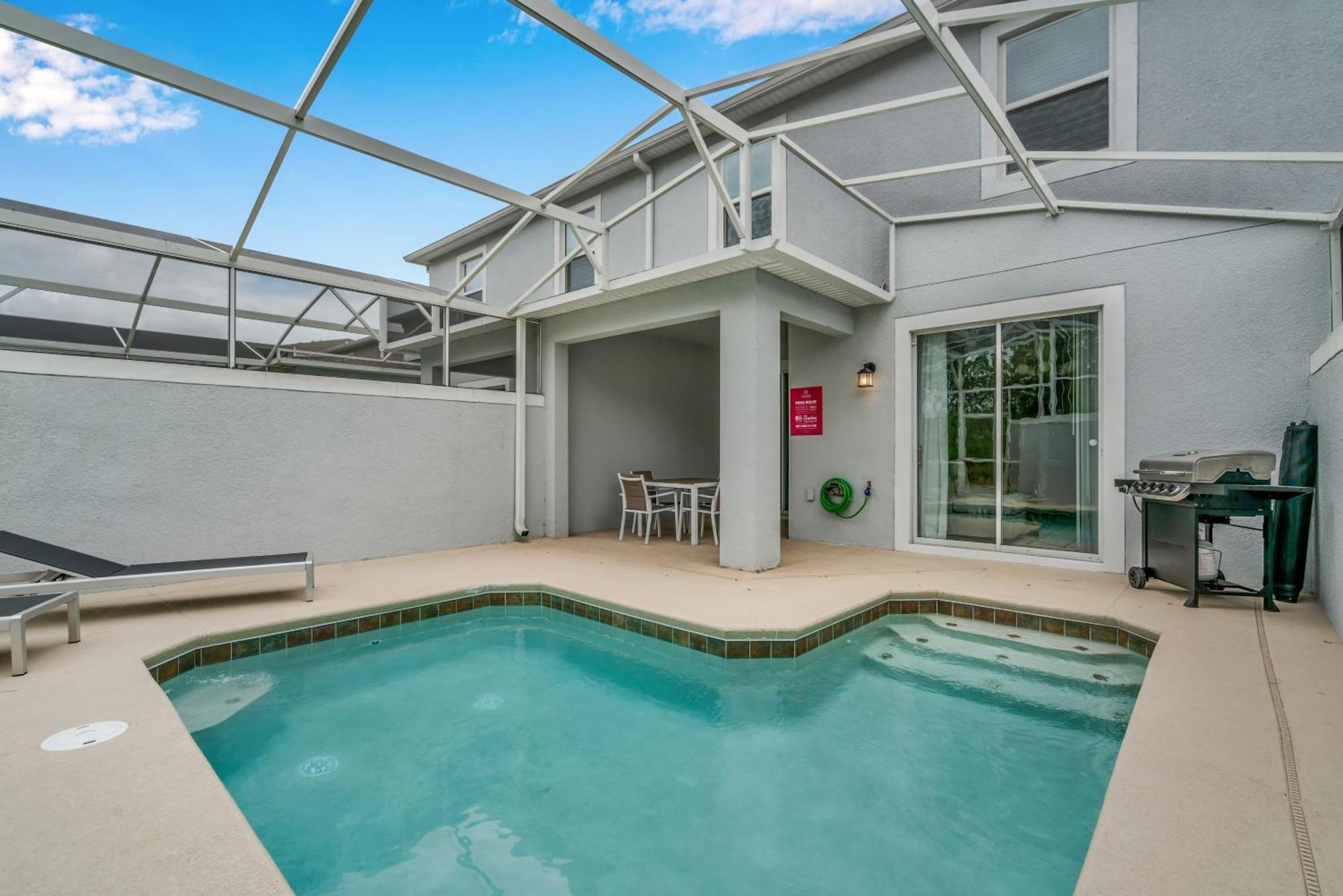 - Championsgate 469 Holiday home *