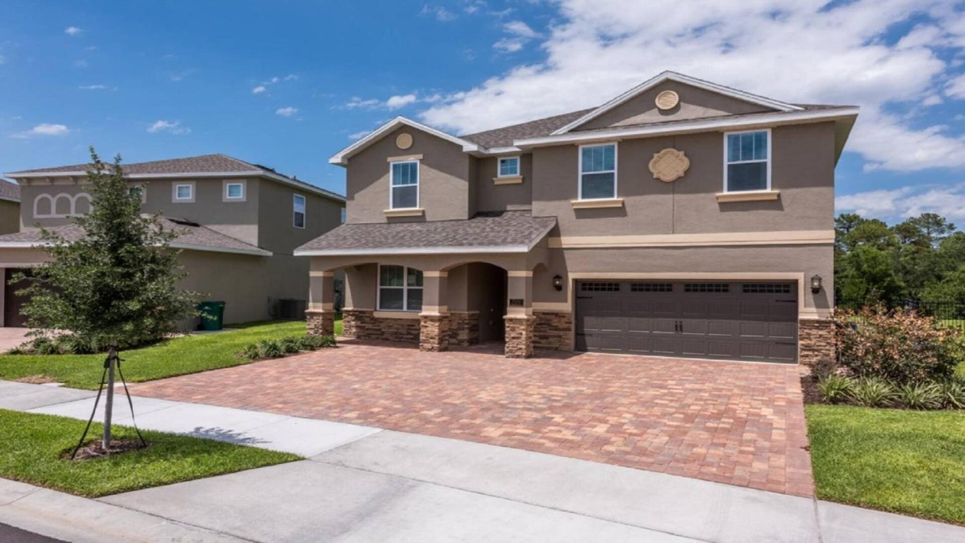 - Encore 1504 Villa Orlando