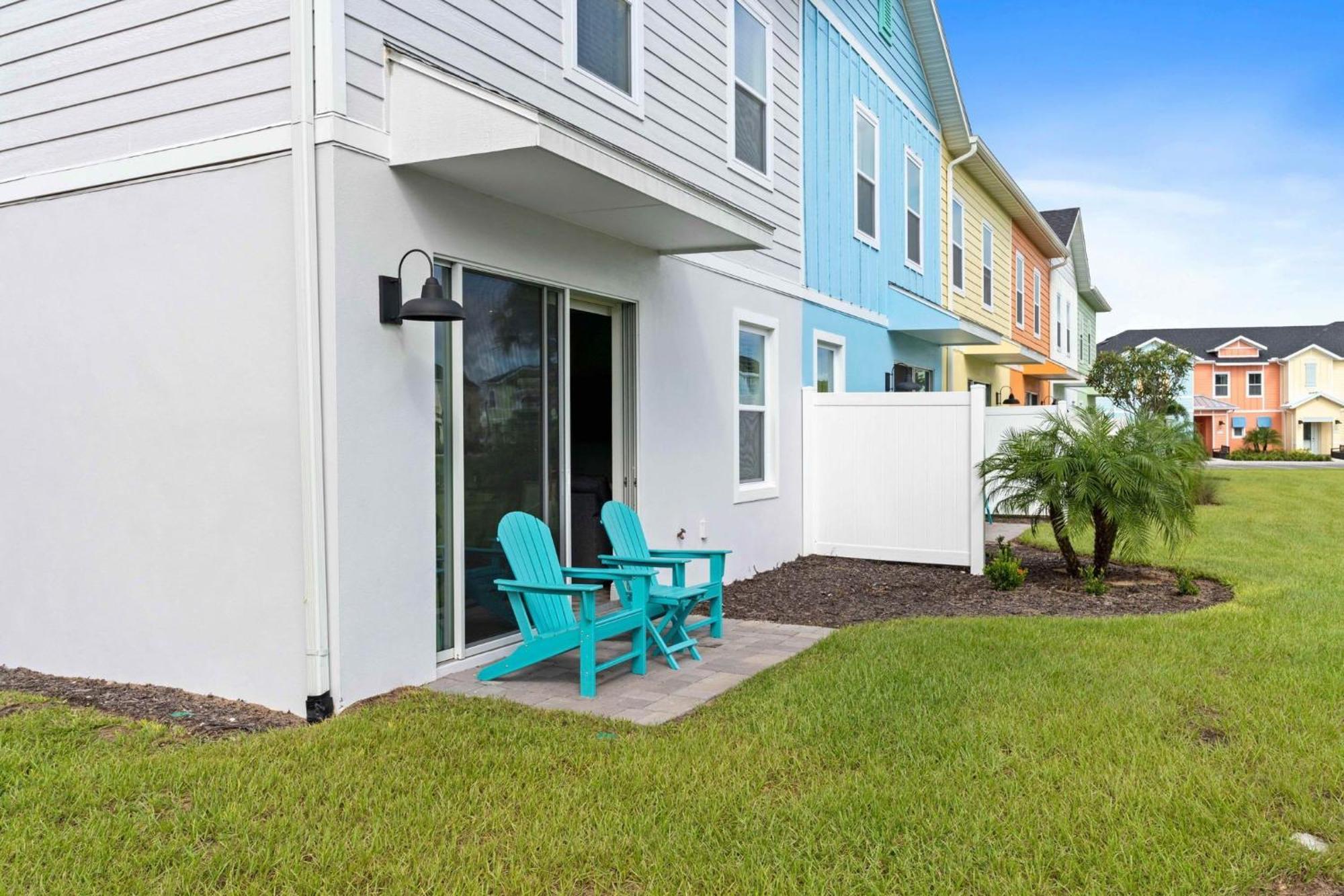 Holiday home - Margaritaville 201 *