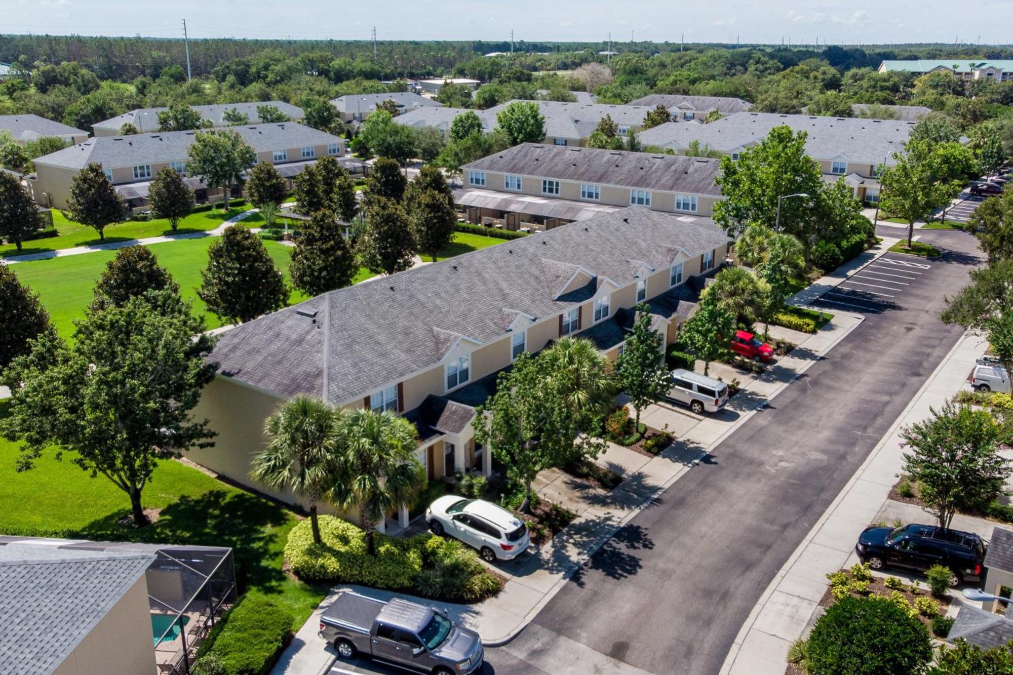 Windsor Hills 1054 By Orlando