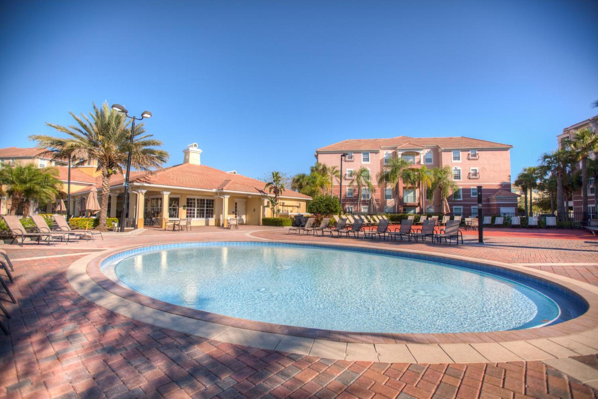 Apartment - Vista Cay 209