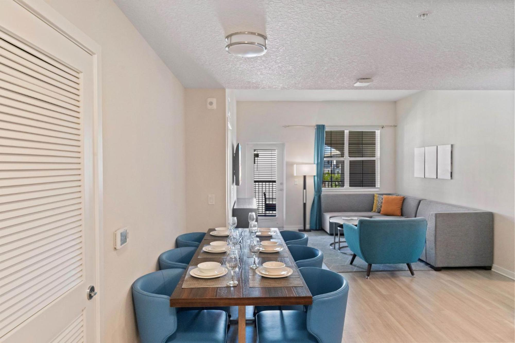 Apartment - Vista Cay 209 *