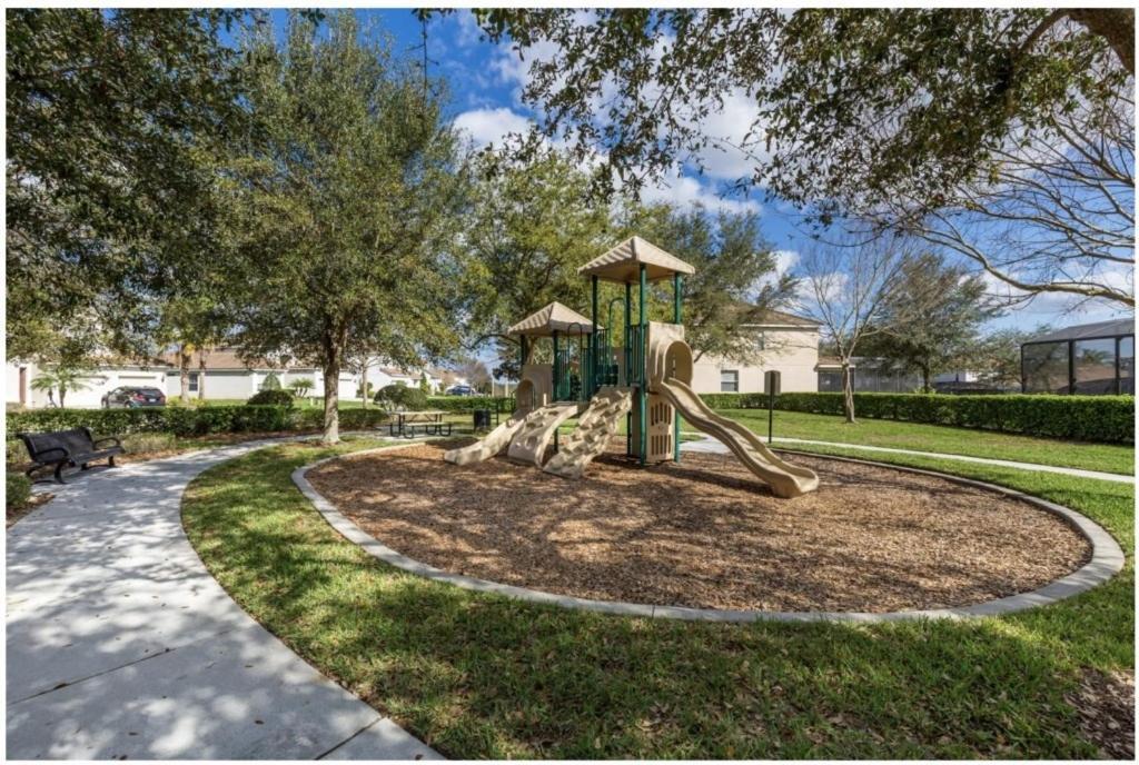 Holiday home Beautiful 3 Bed Townhome In Windsor Hills Townhouse Orlando