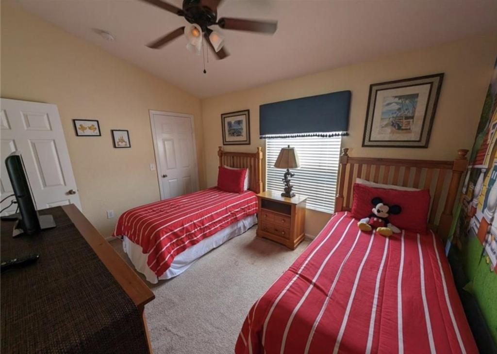 Beautiful 3 Bed Townhome In Windsor Hills Townhouse *