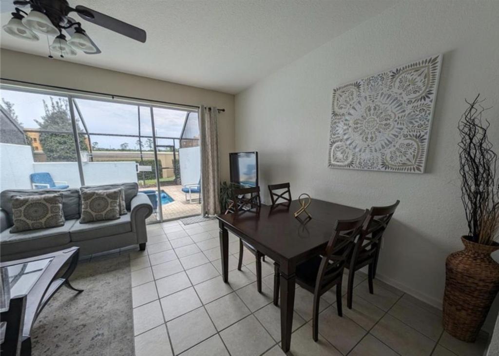 Beautiful 3 Bed Townhome In Windsor Hills Townhouse Holiday home Orlando