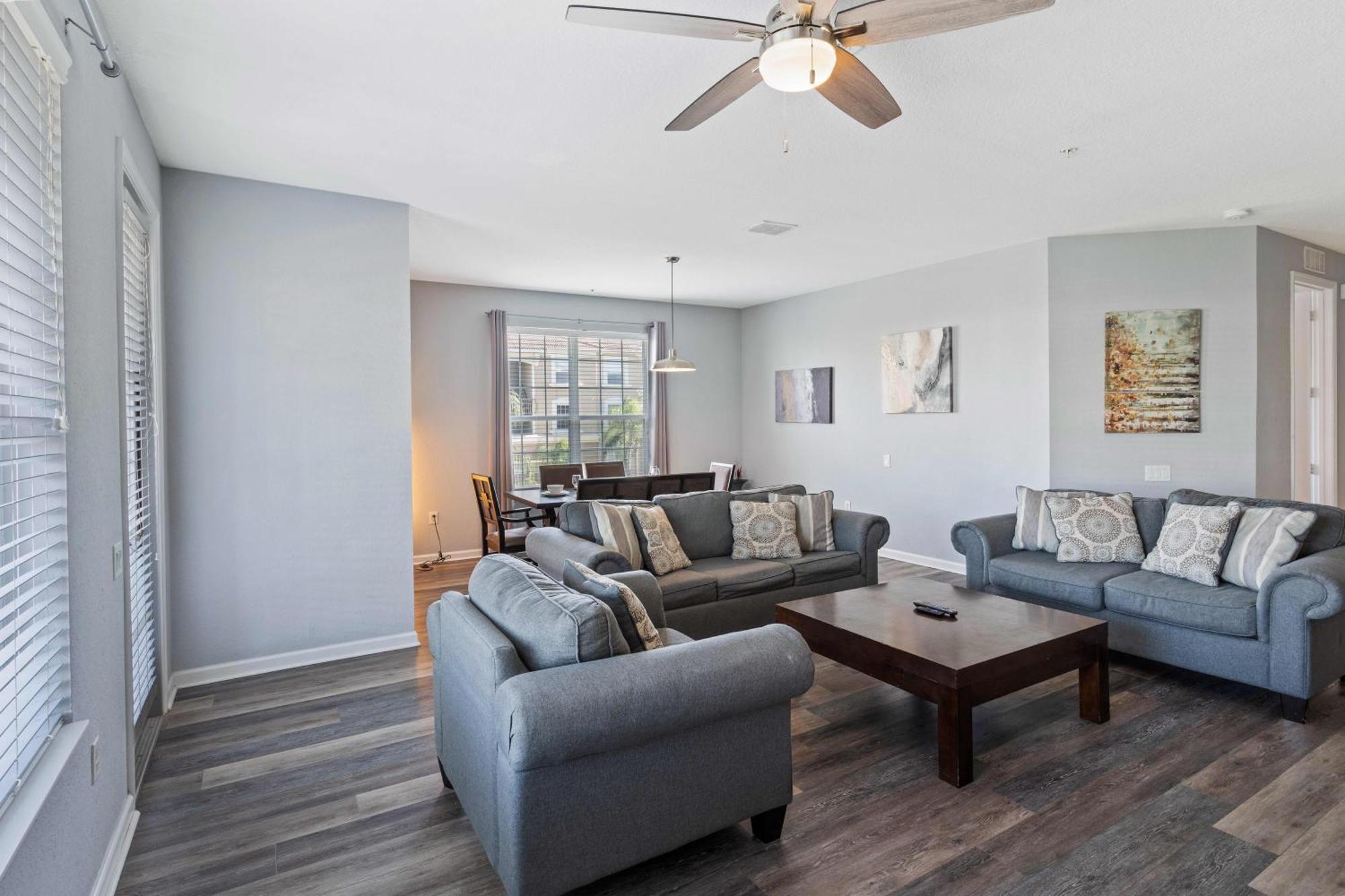 Apartment 4840 Cayview Avenue 303