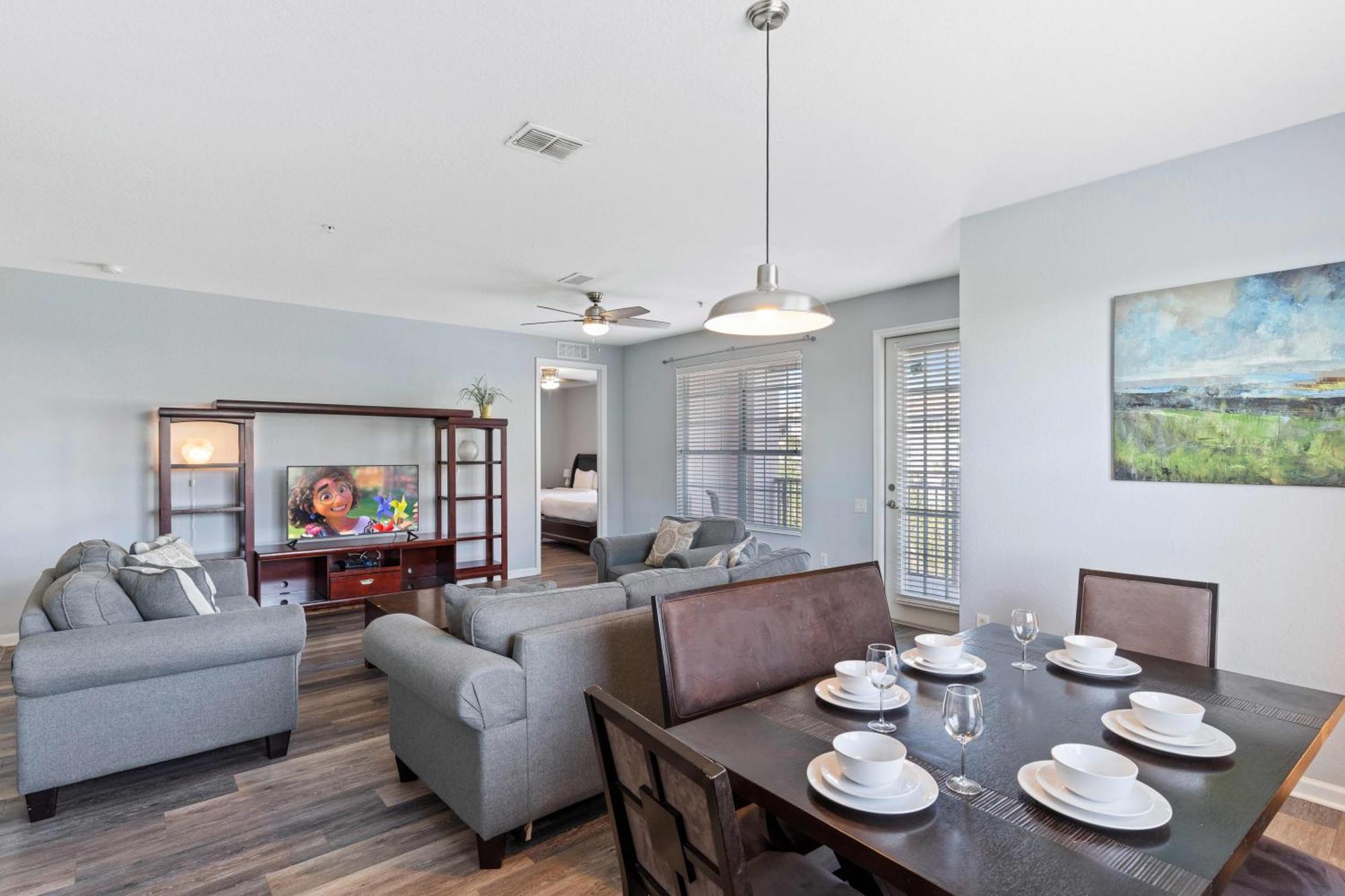 Apartment 4840 Cayview Avenue 303