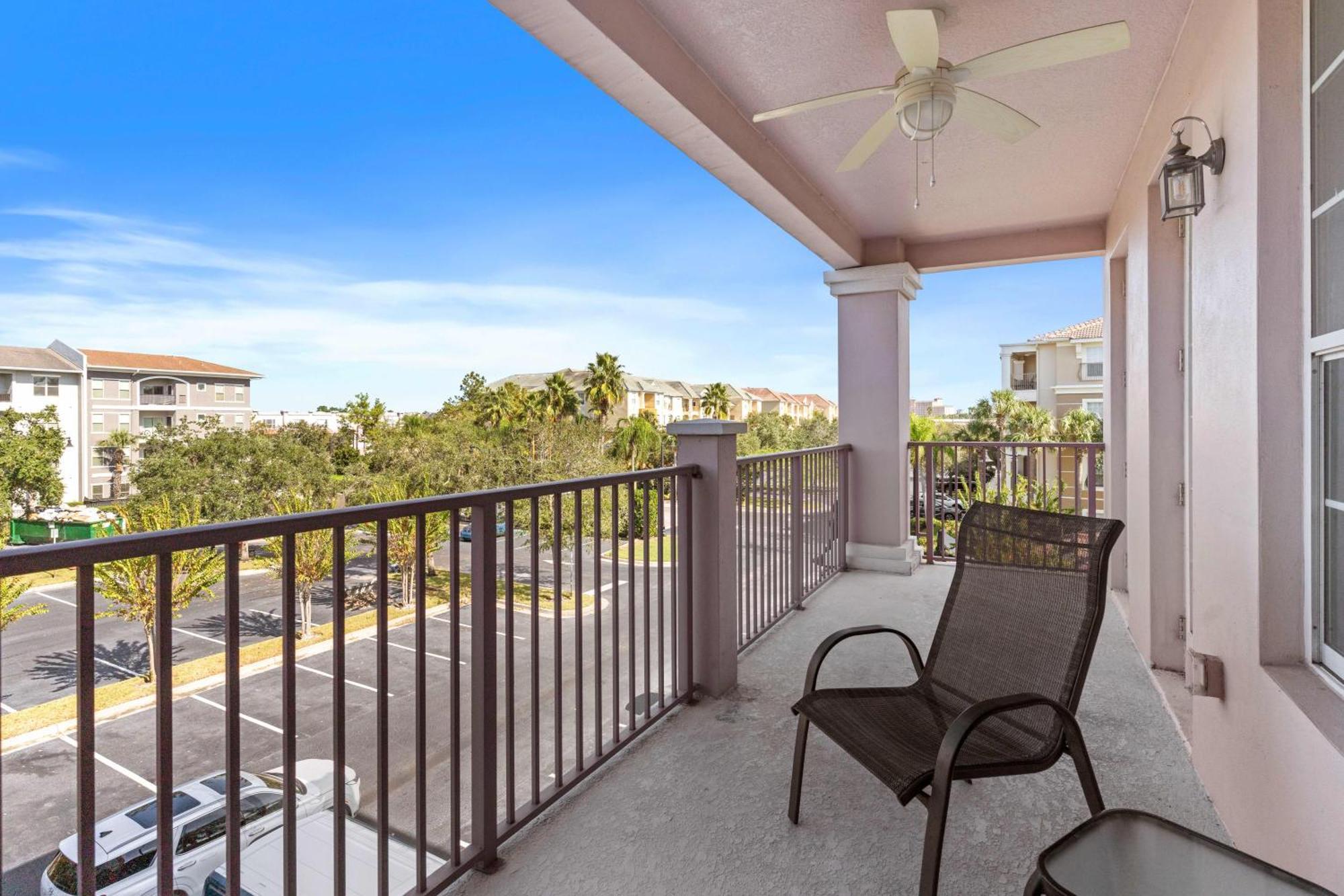 4840 Cayview Avenue 303 Orlando