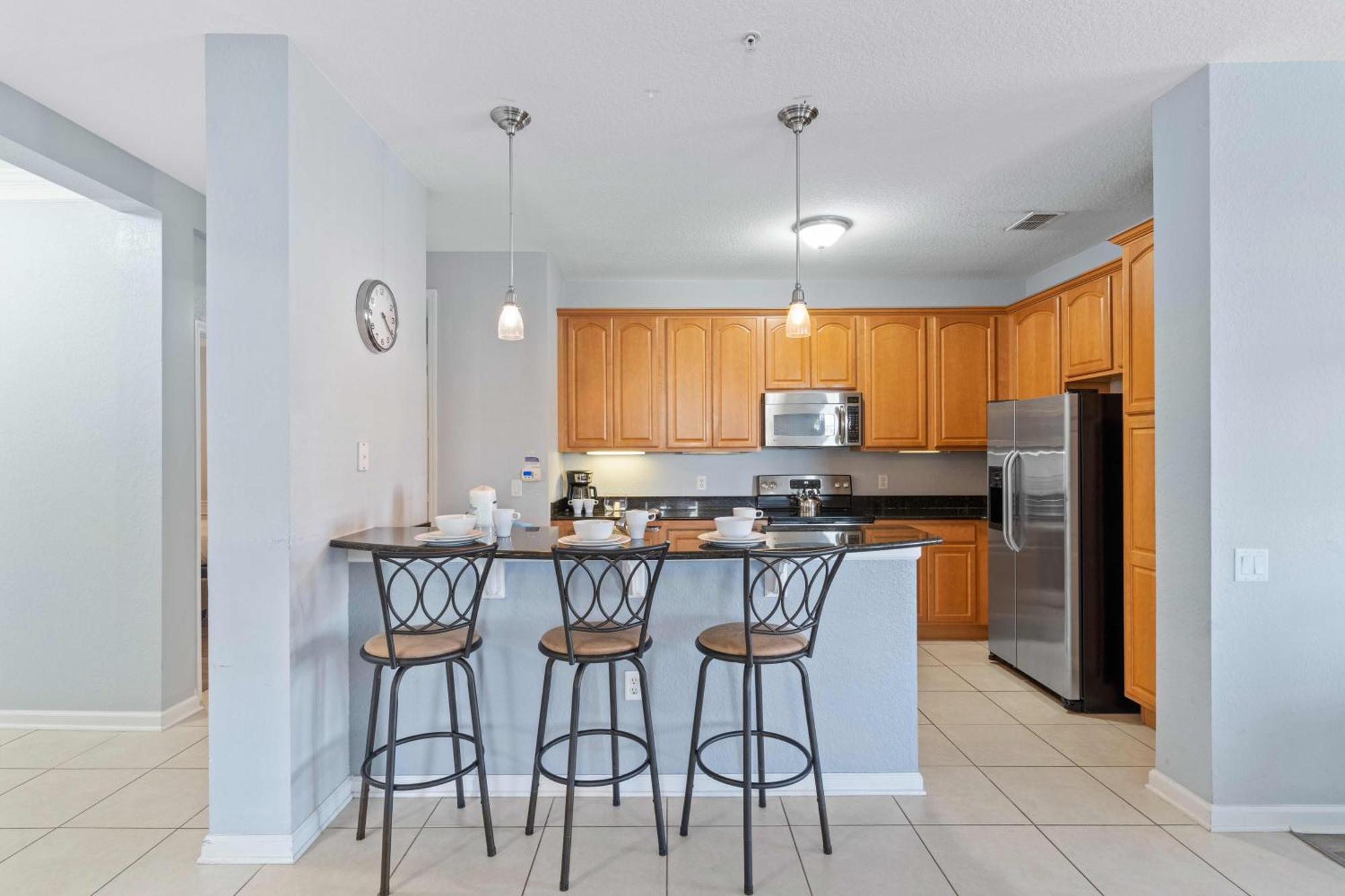 4840 Cayview Avenue 303 * Orlando