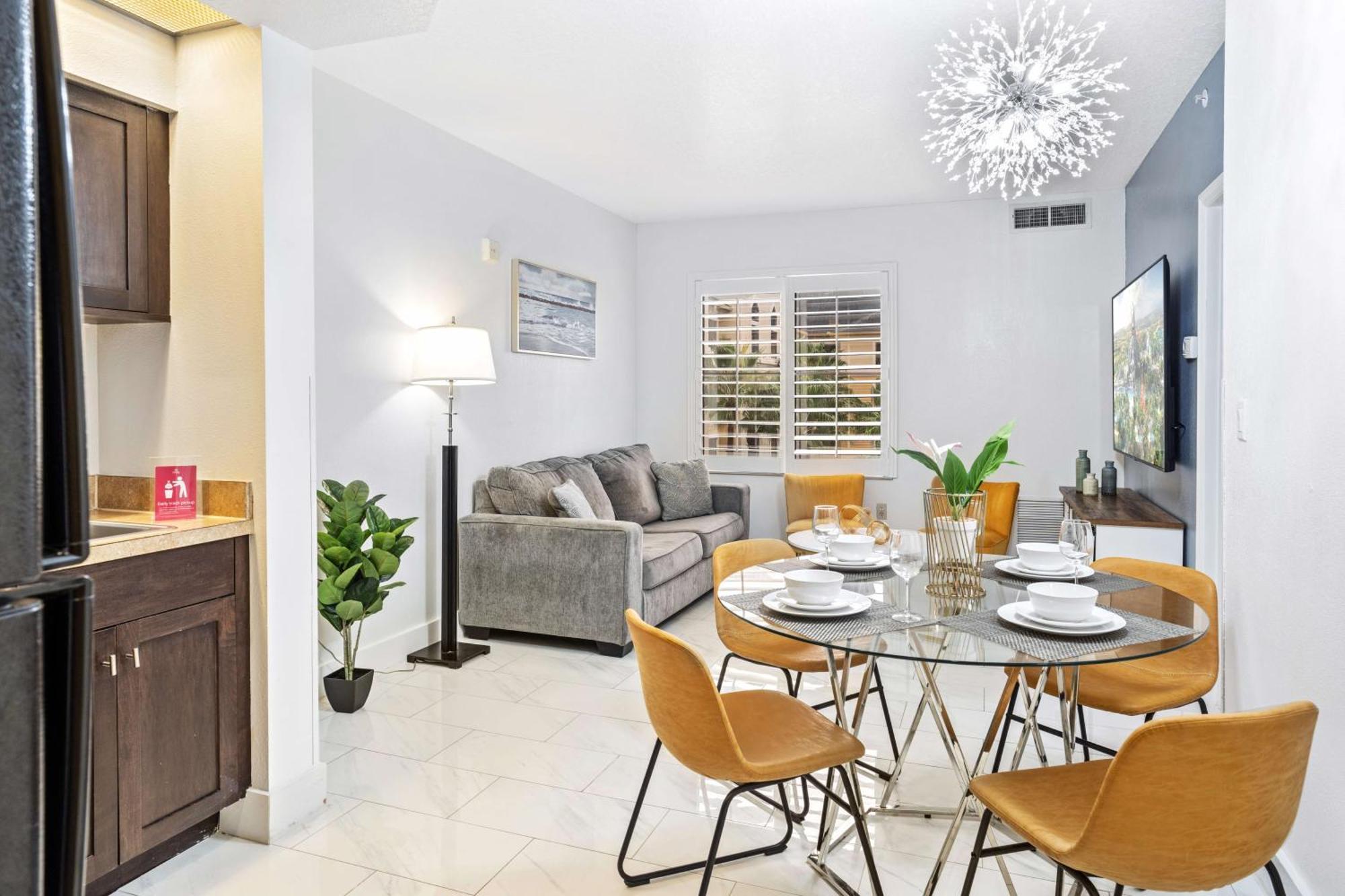 7601 Canada Avenue 502 Apartment Orlando