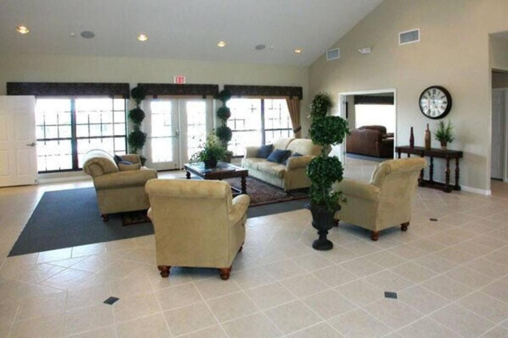 Family Pool In Gated Near Golf -16801 Holiday home Orlando