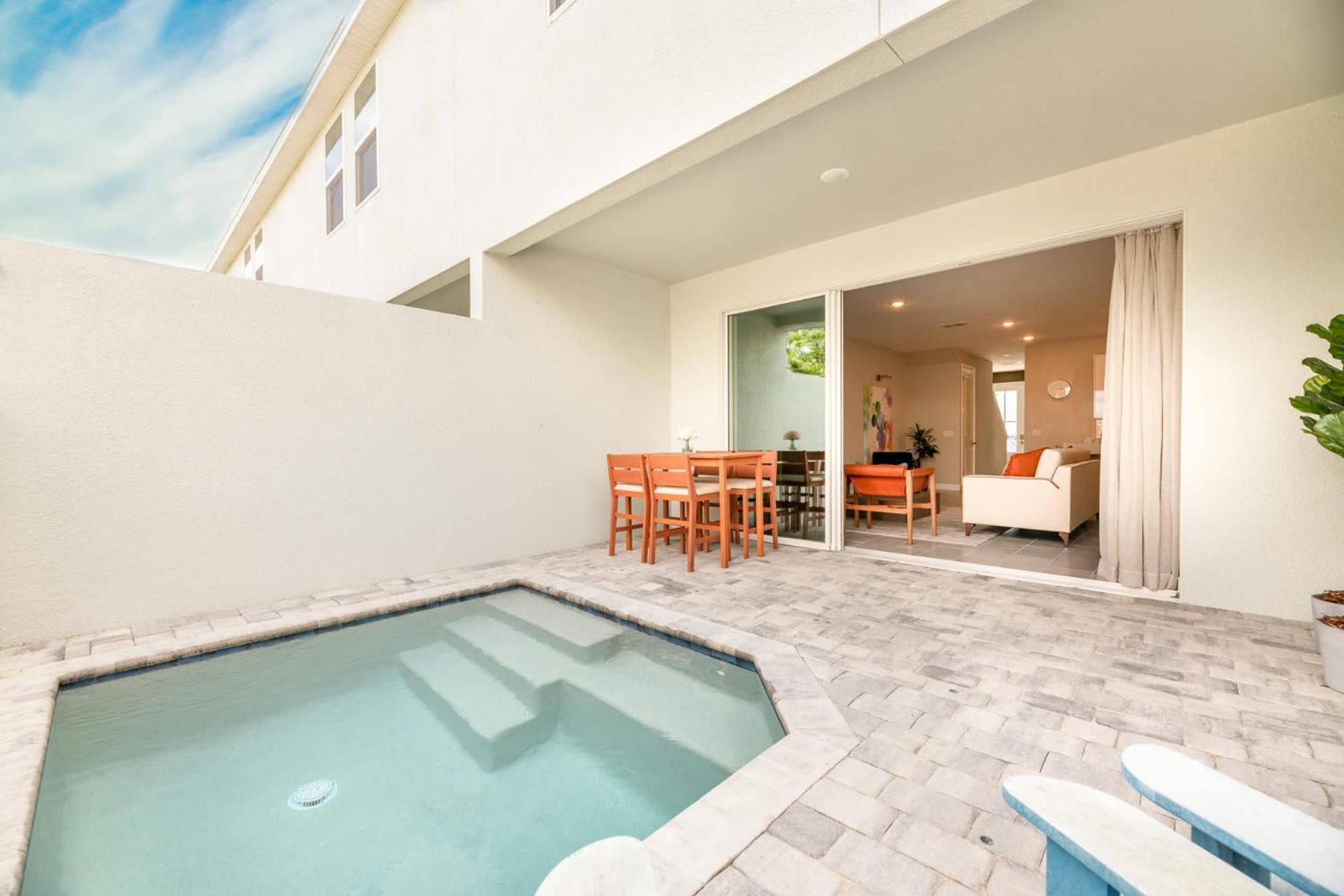 7992 Charming Vacation - 5 Bd Holiday home *