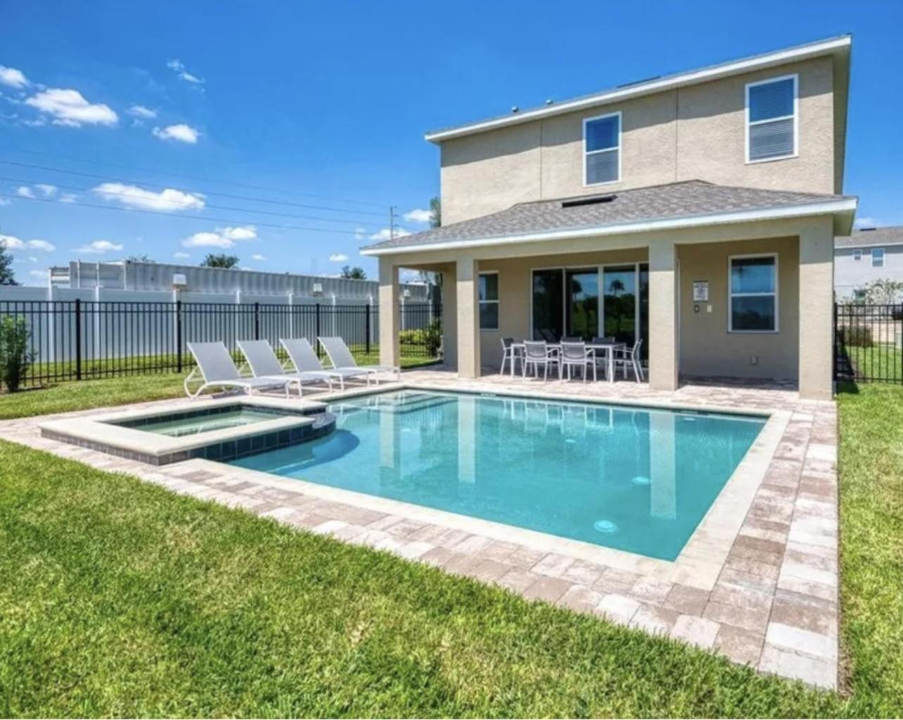 Amazing 4-3 At Reunion!! With Private Pool, Near And Universal!! Holiday home Orlando