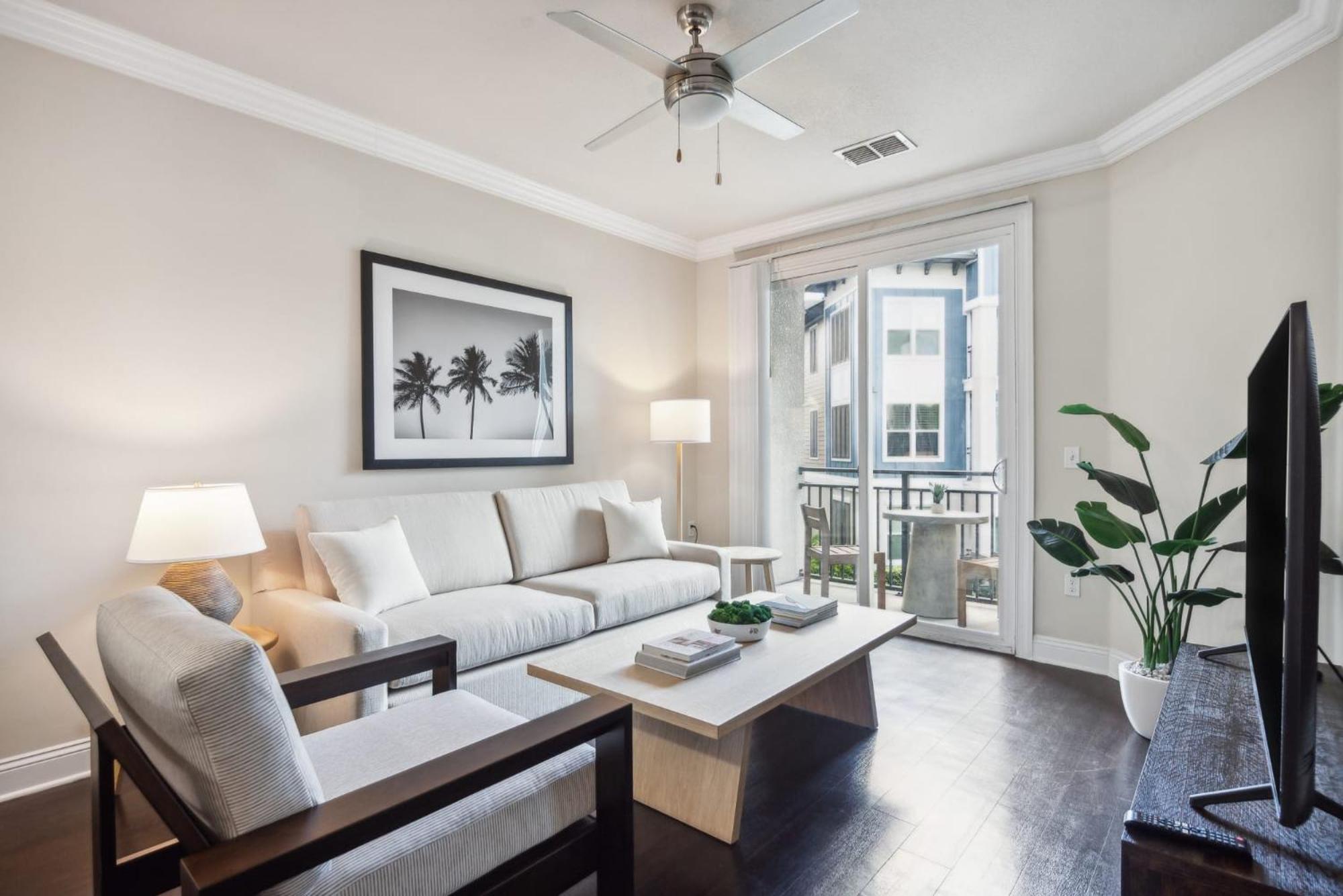 Apartment Discover Vibrant Living At Century Millenia In Orlando! *