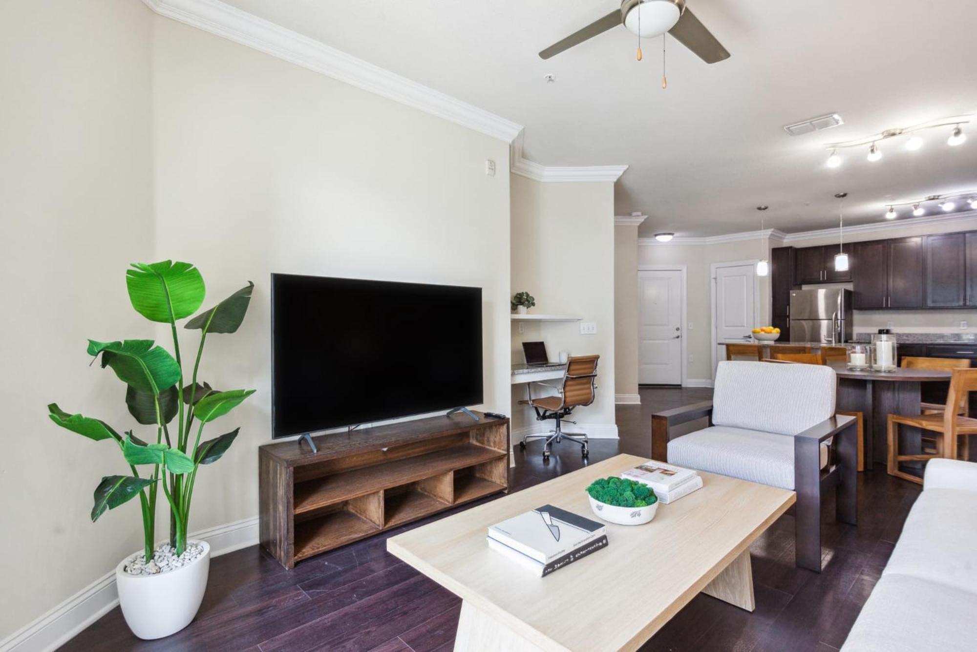 Discover Vibrant Living At Century Millenia In Orlando! Apartment Orlando