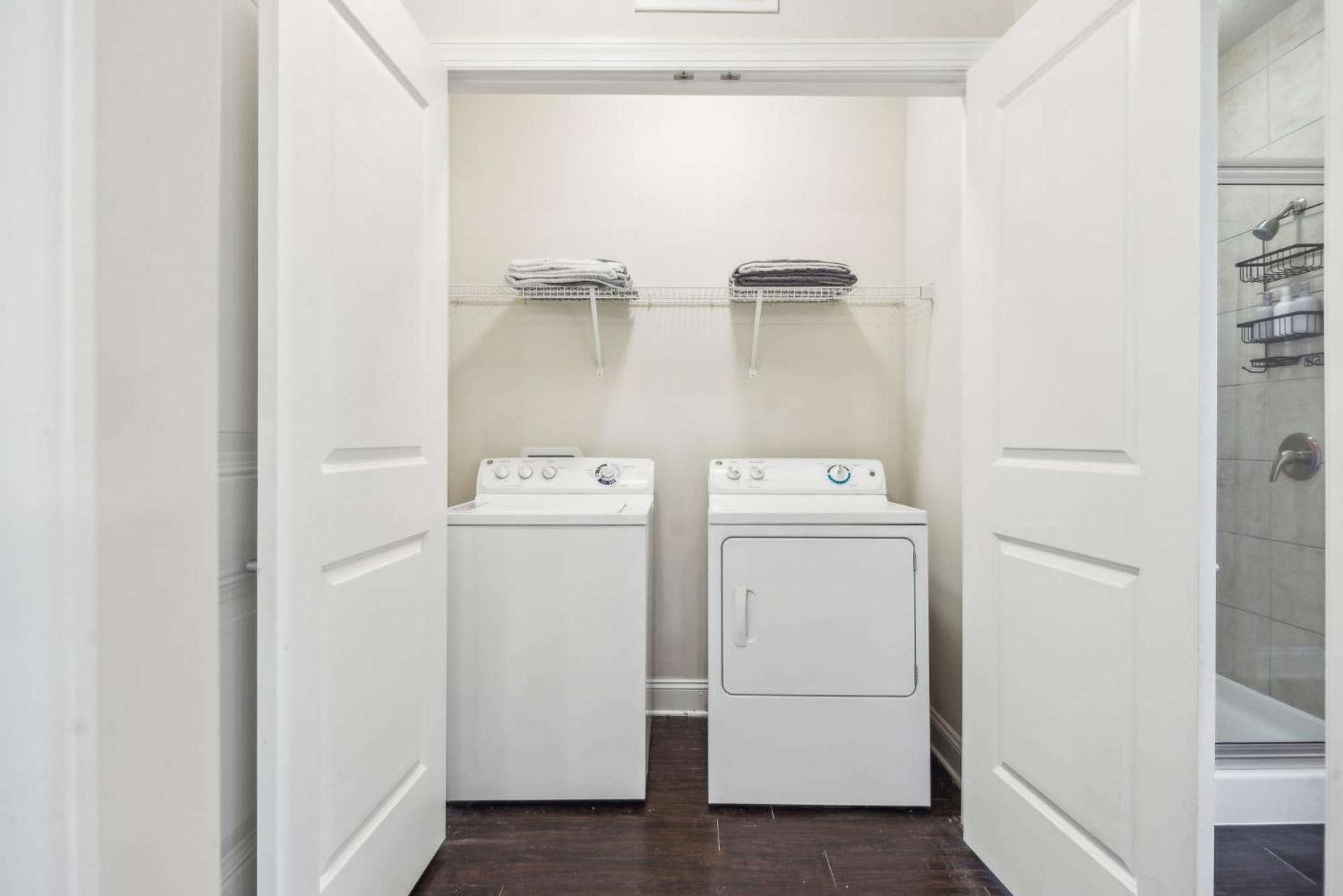 Apartment Discover Vibrant Living At Century Millenia In Orlando! *