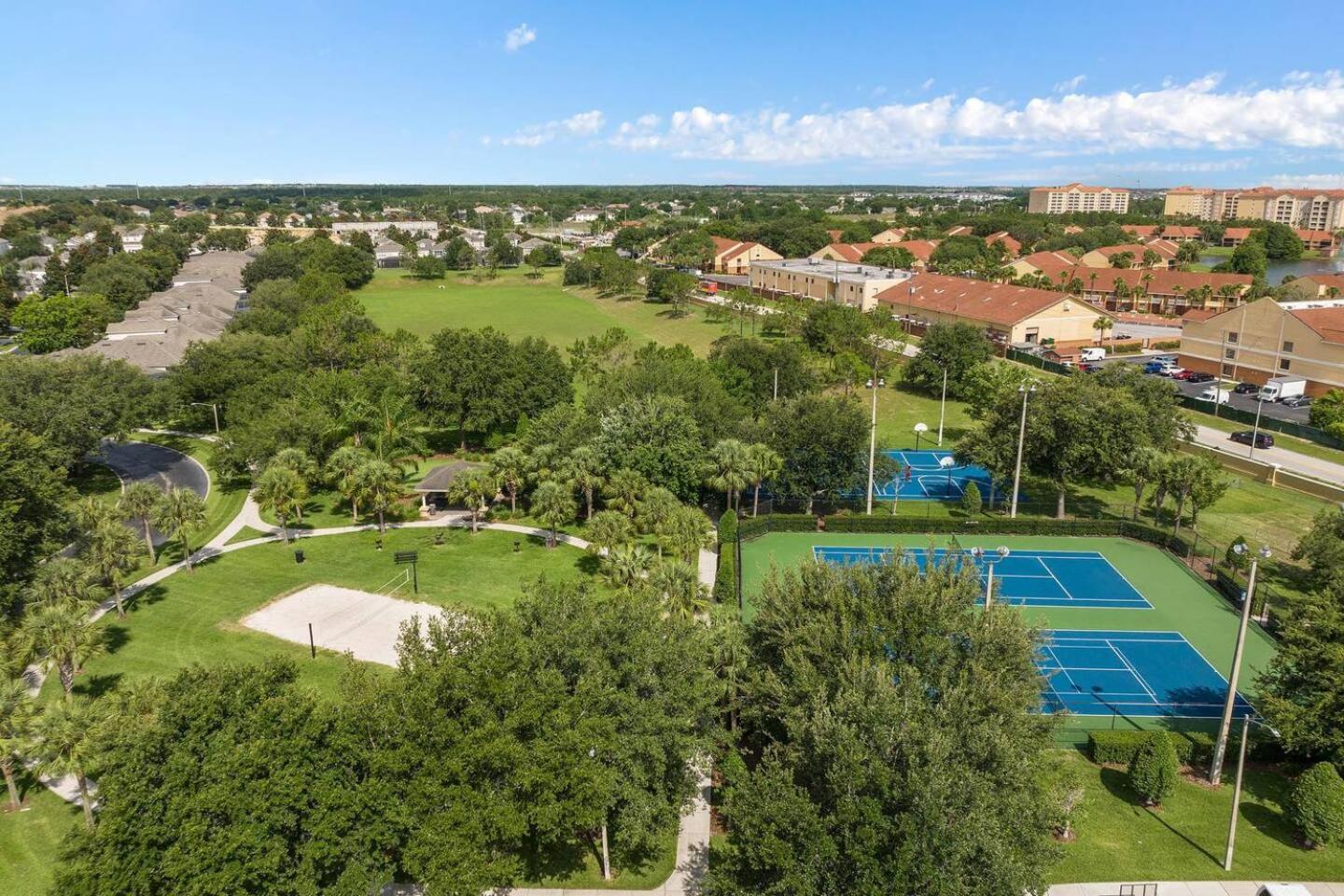 Apartment Luxury 3br Retreat *
