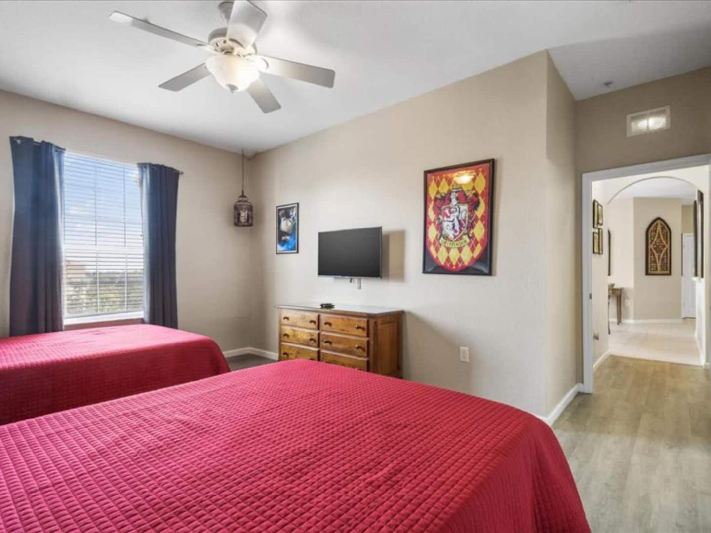 Luxury 3br Retreat Apartment *