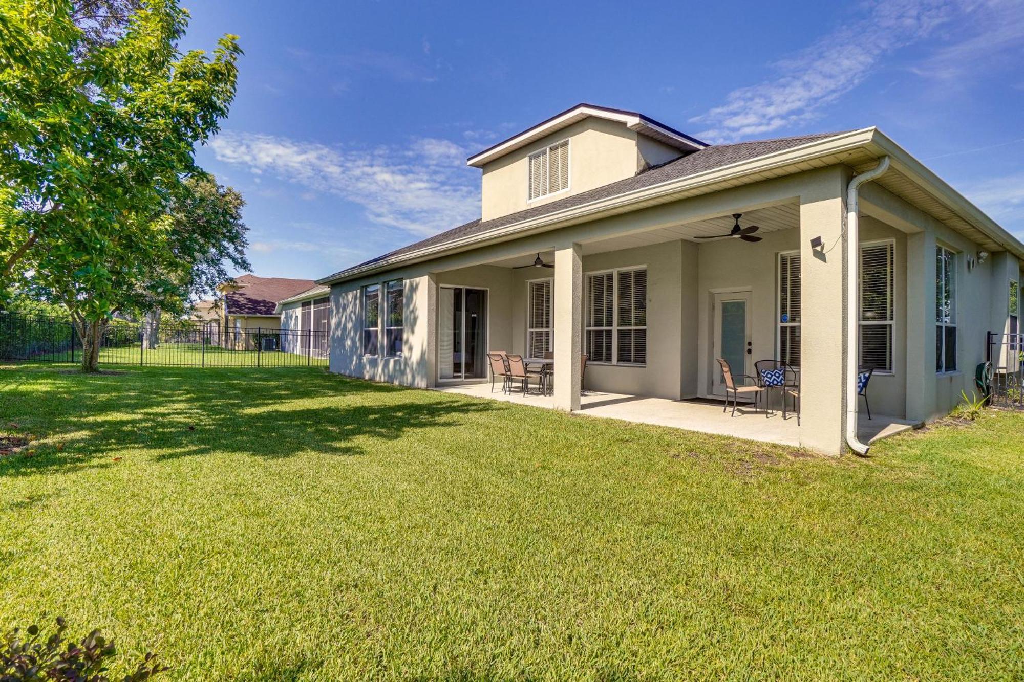 Spacious With Community Amenities! Holiday home