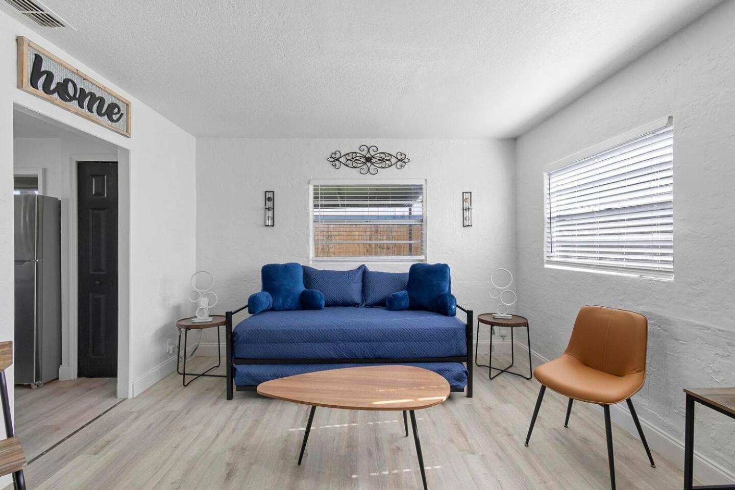 Cozy 2Br By Disney Patio, 6 Beds, Pet Ready! Holiday home *