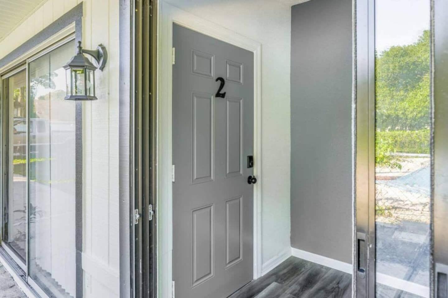 1Br, 3 Beds, Wifi, Pets Ok 20 Min To Disney! *