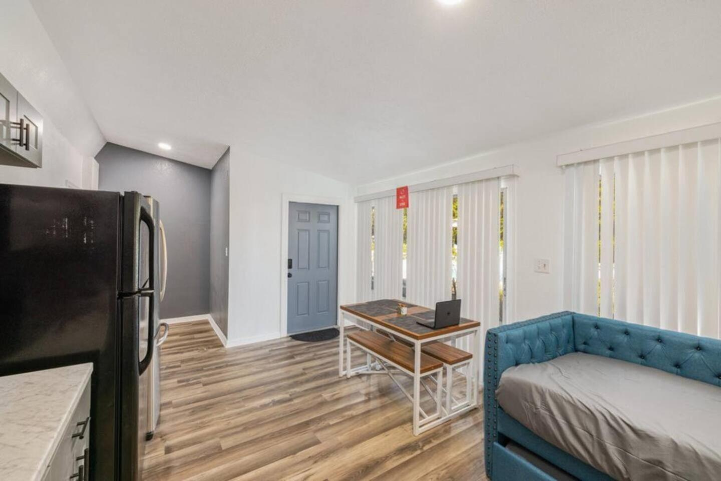 1Br, 3 Beds, Wifi, Pets Ok 20 Min To Disney! Orlando