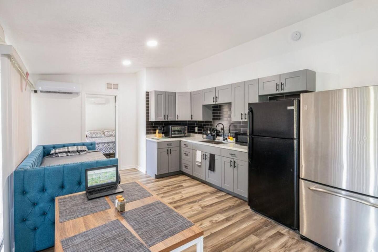 1Br, 3 Beds, Wifi, Pets Ok 20 Min To Disney! *