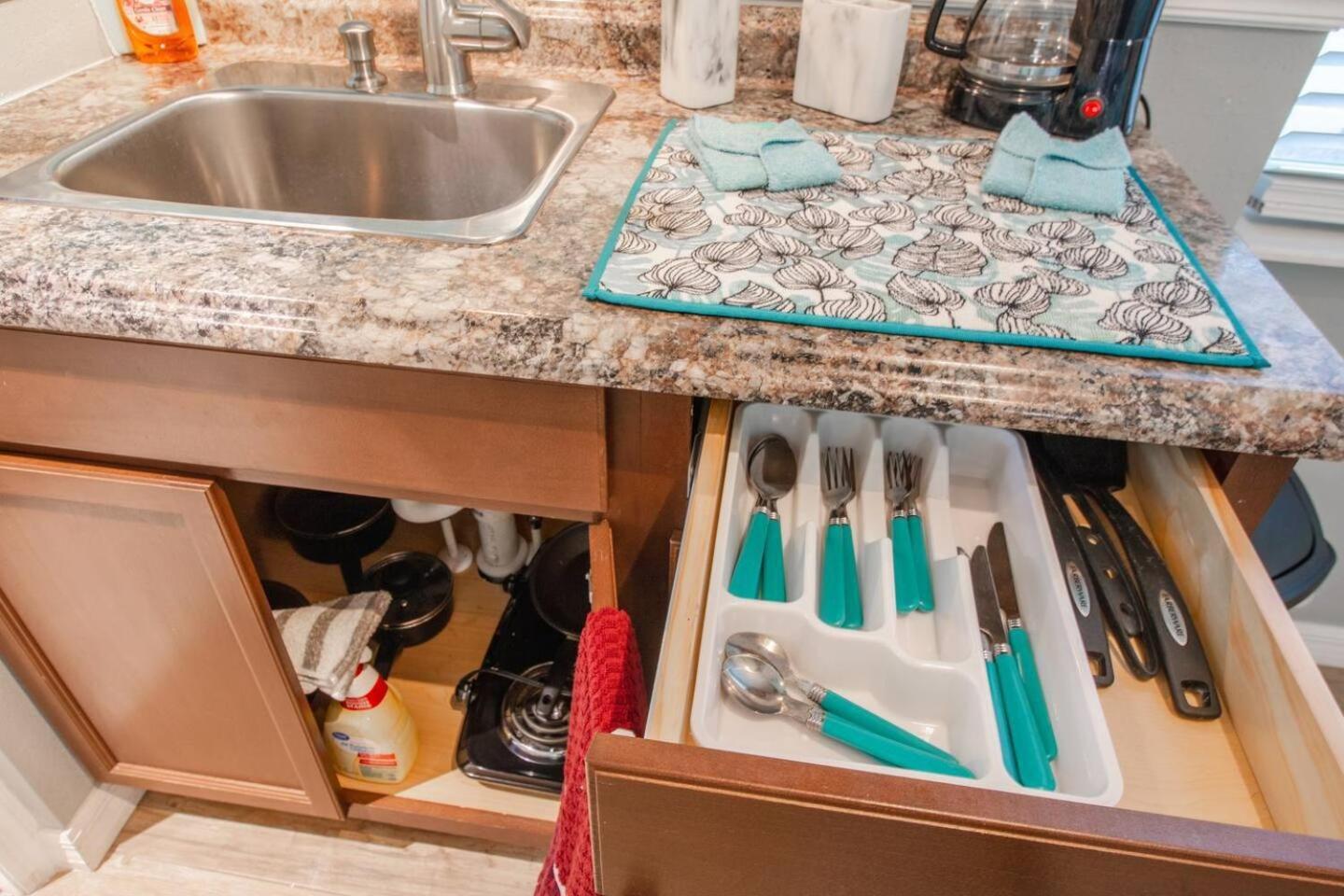 1Br Kitchenette Private & Pet-Friendly