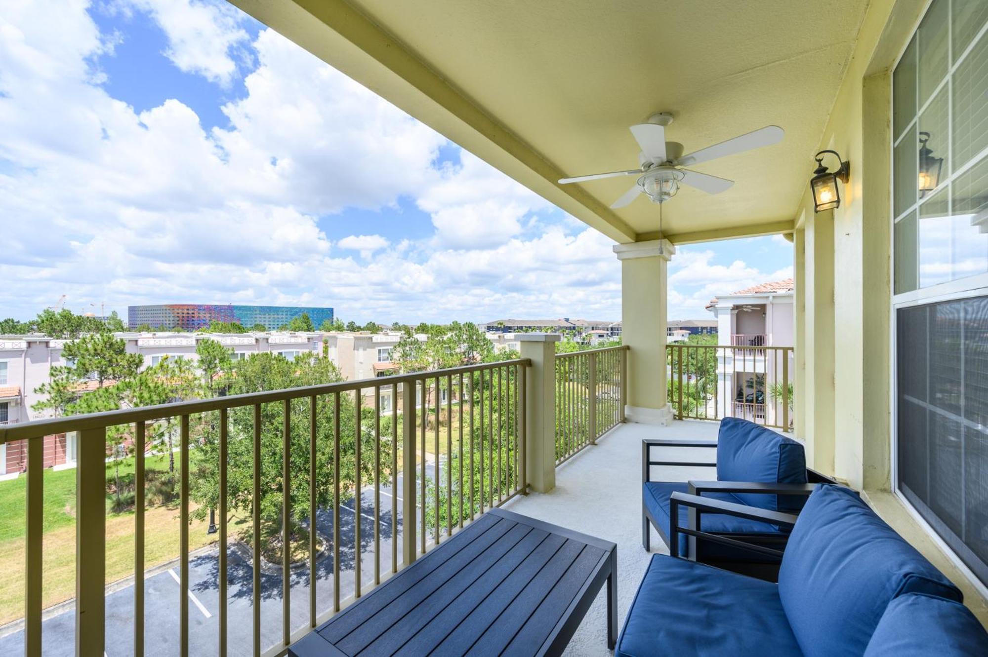 Stunning Vacation - Vista Cay - 2016 Apartment *