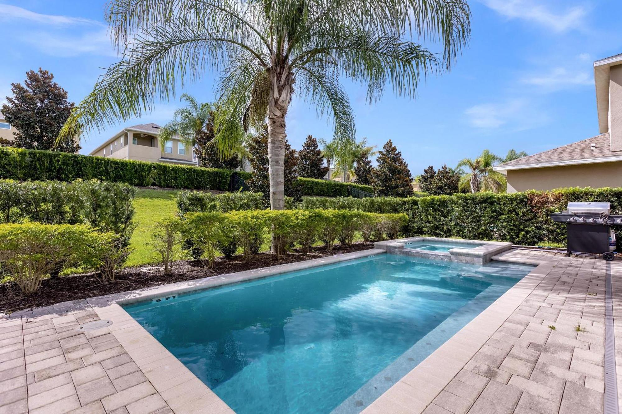 8 Bedrooms - 7 Bathrooms - Encore 7502 Ma