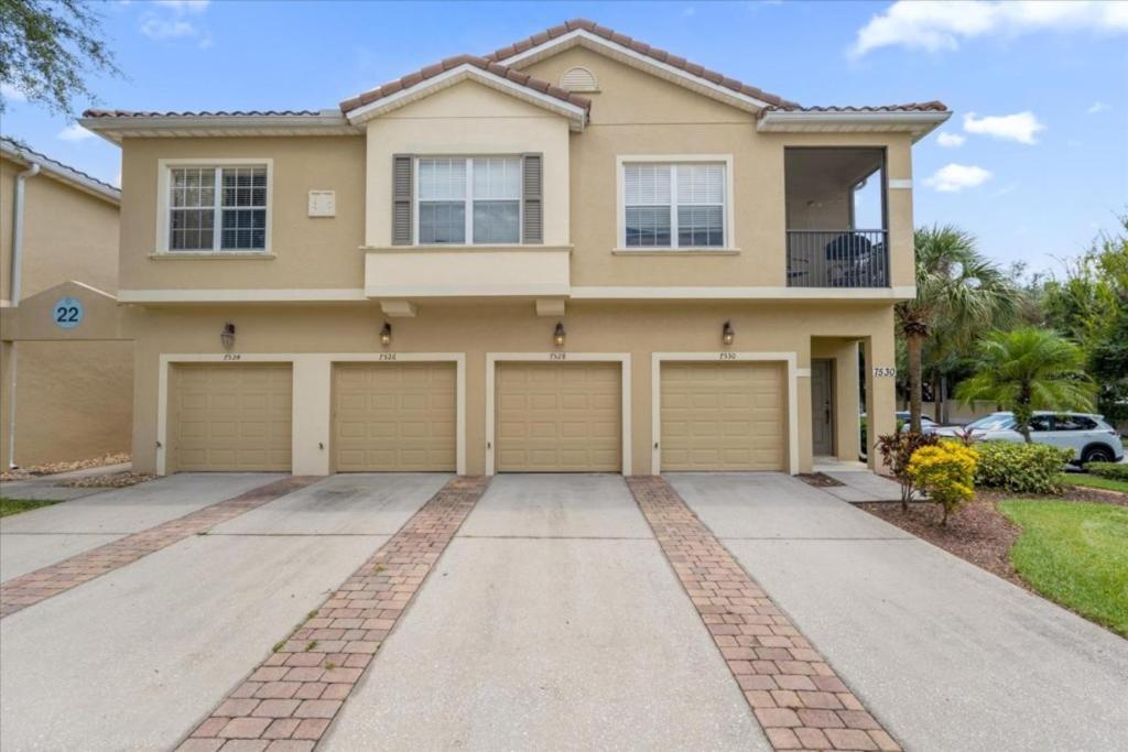 3 Bedrooms - 2 Bathrooms - Oakwater 7528 Pw Holiday home Orlando