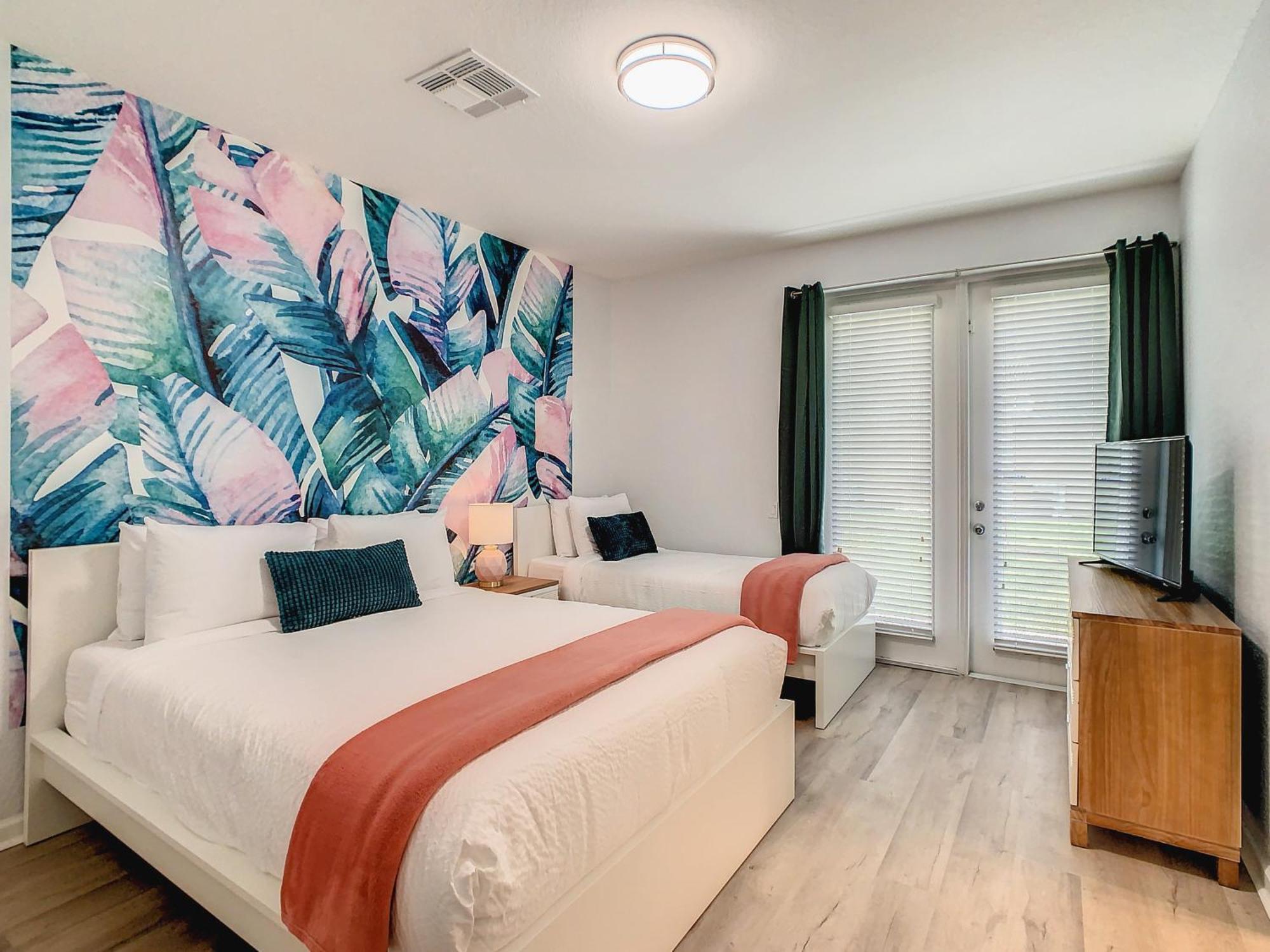 Vista Cay 82 By