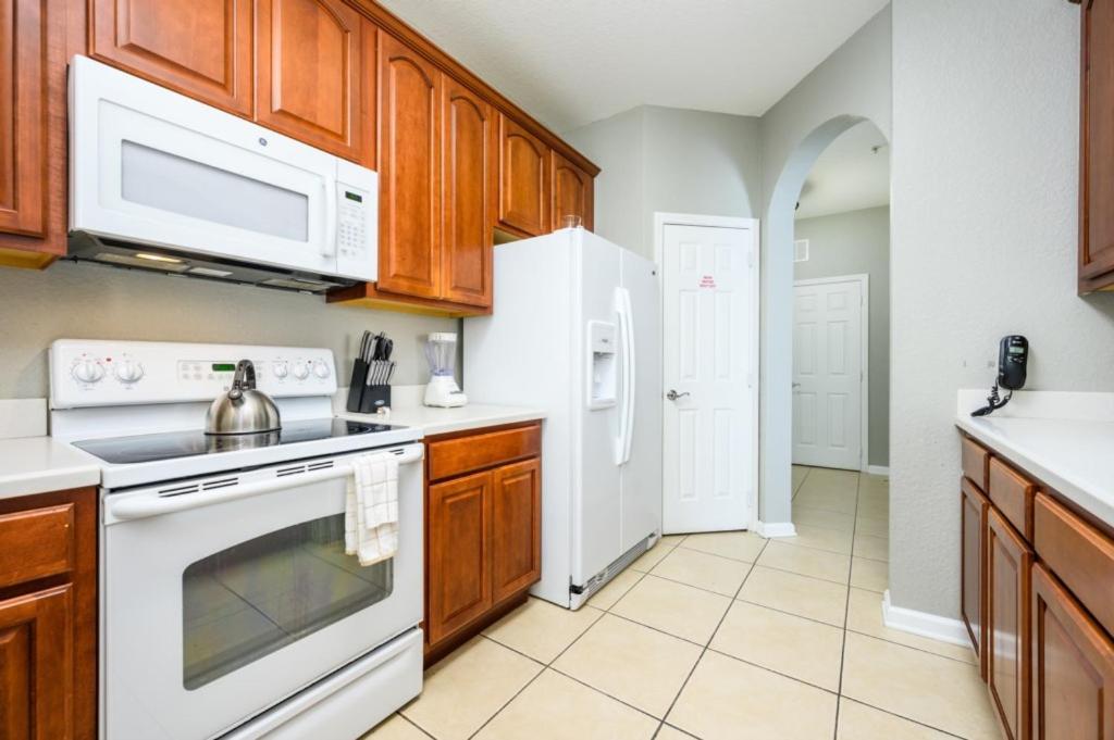 Beautiful Deluxe Condo, Vista Cay - 3024 Apartment *